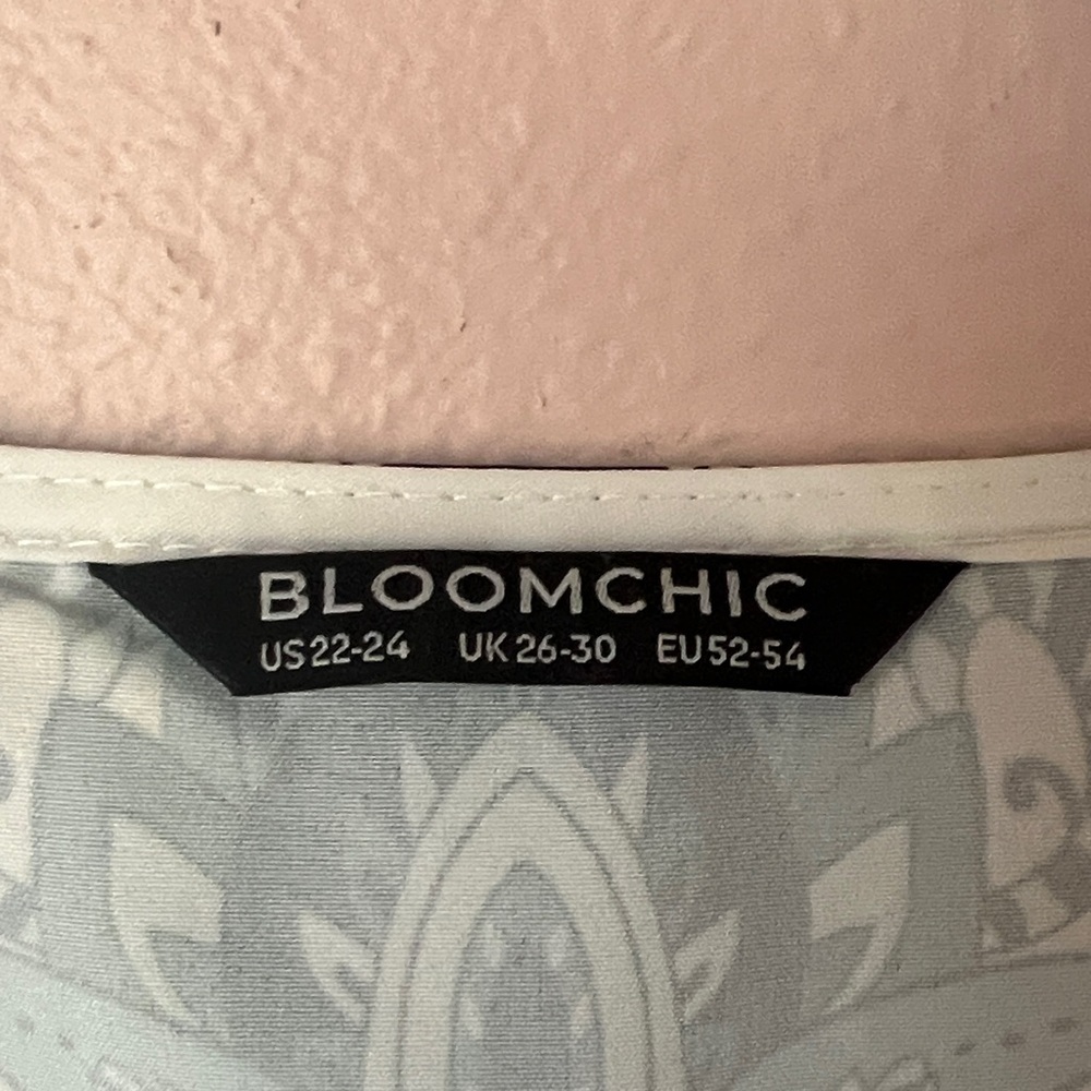 BloomChic White and Teal Embroidered Dress - Picture 3 of 4
